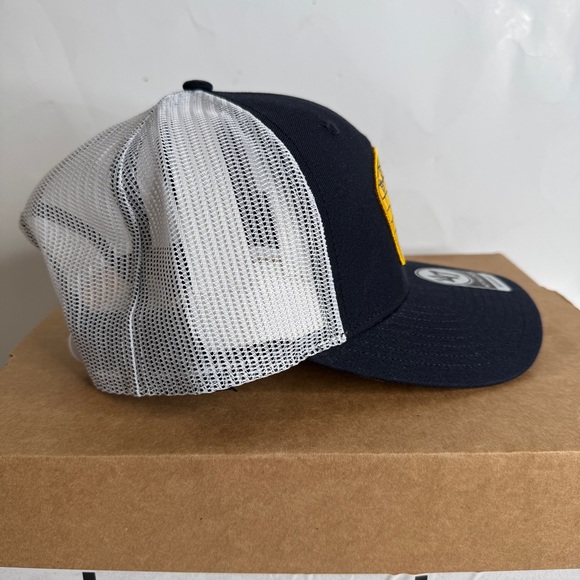 Milwaukee Brewers Hat ‘47 Brand Snapback Navy Pitch Mesh Back Trucker Cap NWT - Picture 4 of 7